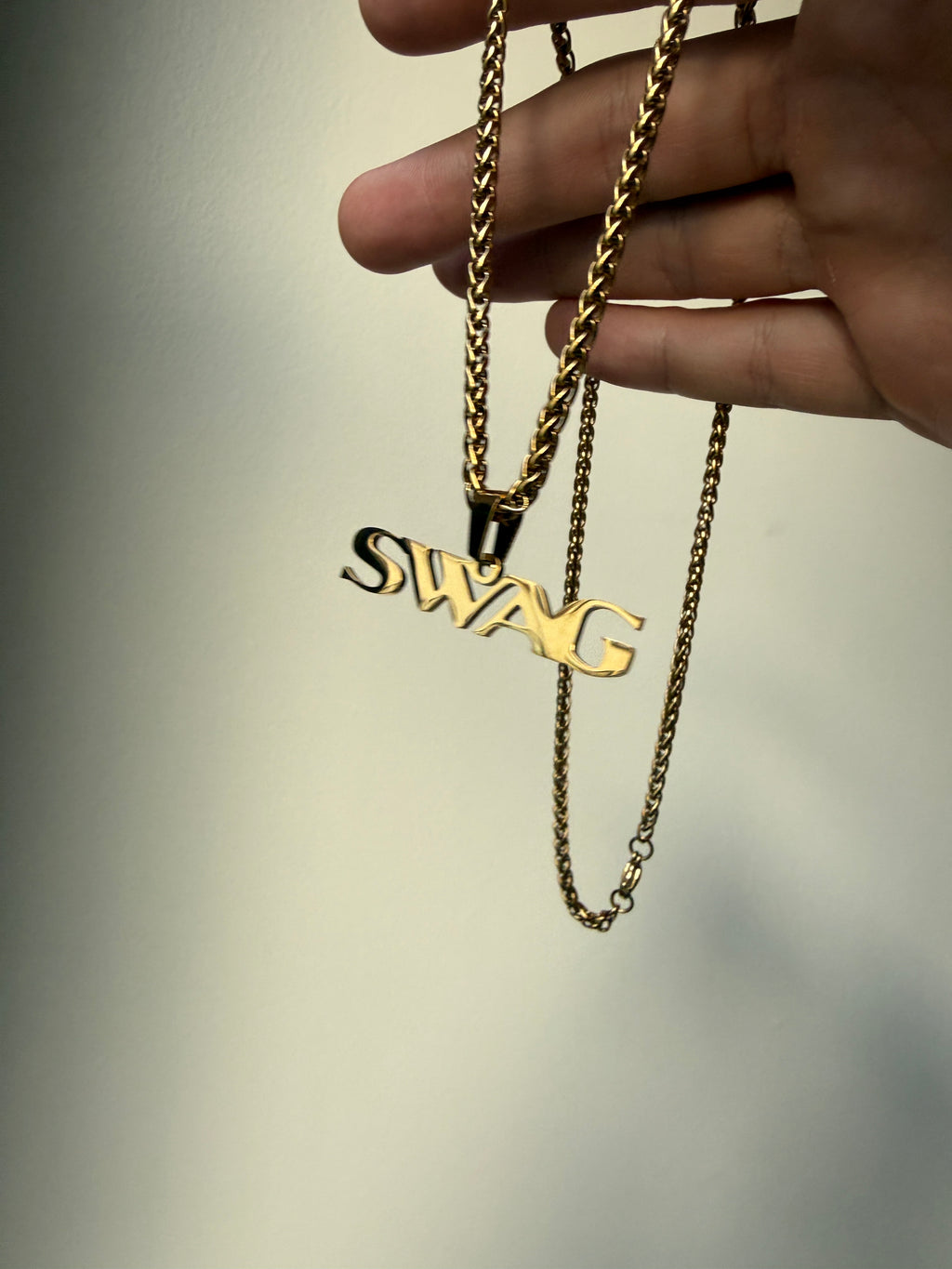 The 'Swag' Necklace